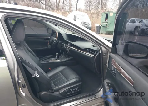 2017 Lexus Es 350 z USA, uszkodzony, nr VIN 58ABK1GG1HU065802